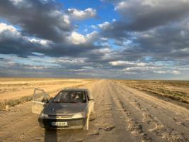 The main ‘road’ between Uzbekistan and Western Kazakhstan